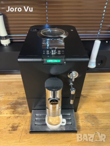 Jura Ena9 One Touch, снимка 3 - Кафемашини - 53279477