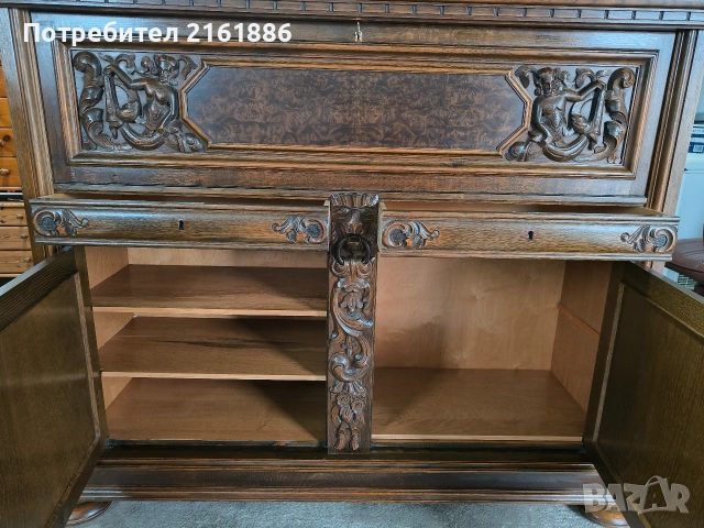 Елегантен дъбов шкаф с дърворезба , снимка 5 - Шкафове - 53005202