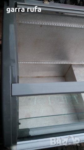 Хладилна витрина, снимка 11 - Оборудване за магазин - 35429083