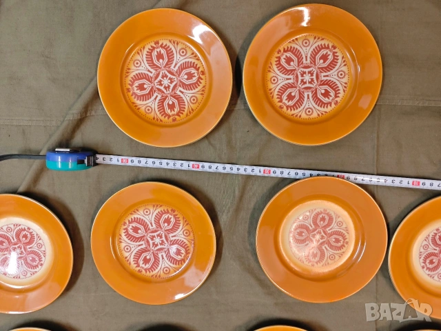 Продавам български чинии, снимка 13 - Сервизи - 53938478