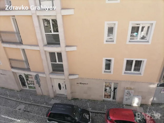 Дава се под наем просторен тристаен апартамент 130 м2 чиста площ до Римската стена, снимка 11 - Апартаменти - 49414968