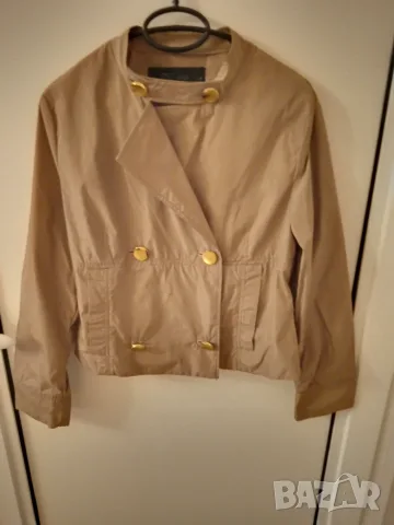 Дамско яке. Други. Bershka, снимка 4 - Други - 55322659