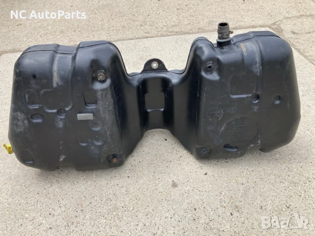 Резервоар за Ягуар Jaguar XF 2.0 дизел 204DTD GX63-9K007-DG 2017, снимка 8 - Части - 51016956