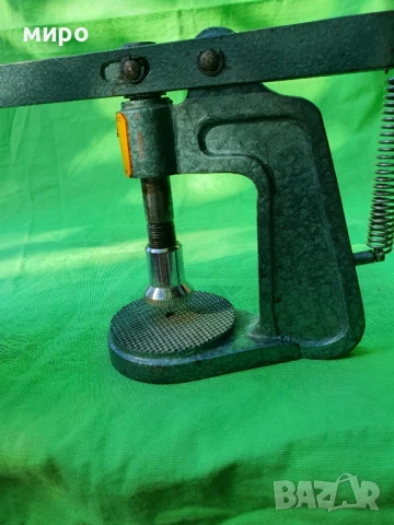  Машинка за поставяне на копчета, снимка 8 - Други инструменти - 51019130