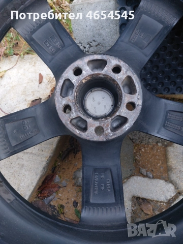 Джанти с гуми от Мерцедес GLK X204 235/55/19, 7,5Jx19H2 ЕТ42, снимка 8 - Гуми и джанти - 52455966