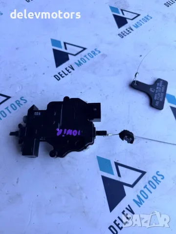 81590 G7000 брава за капак на резервоар от Hyundai Ioniq Electric 136 кс., ел. двигател EM10, снимка 2 - Части - 56024290