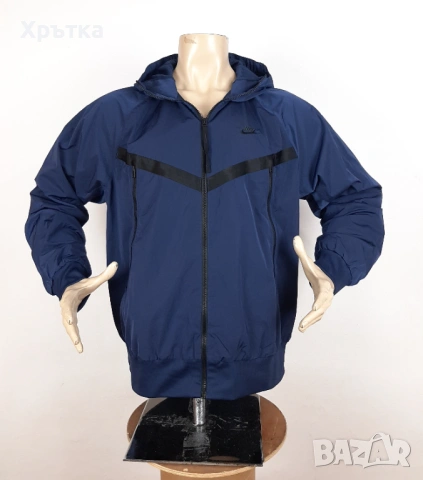 Nike Tech Premium Essentials - Оригинално мъжко яке размер L, снимка 5 - Якета - 53927313