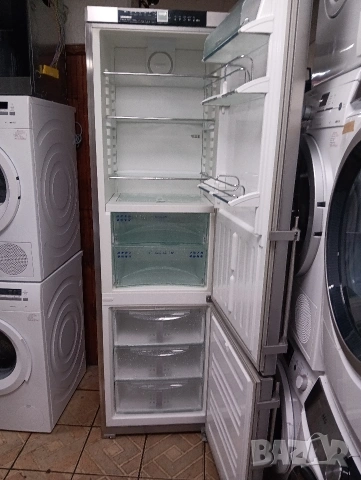 Иноксов комбиниран хладилник с фризер Liebherr A+++ Made in Germany 2 години Гаранция!, снимка 7 - Хладилници - 54002881