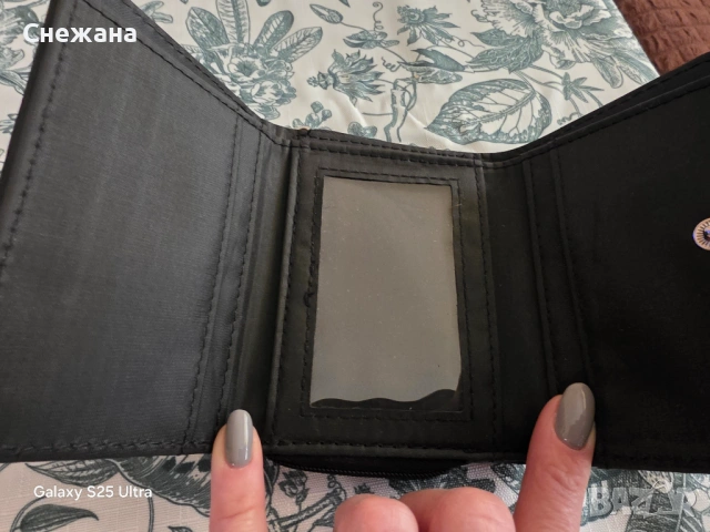 Дамско портмоне, снимка 3 - Портфейли, портмонета - 54016987