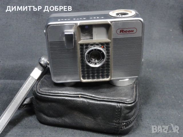 СТАР РЕТРО ЛЕНТОВ ФОТОАПАРАТ RICOH AUTO HALF, снимка 2 - Антикварни и старинни предмети - 52496005