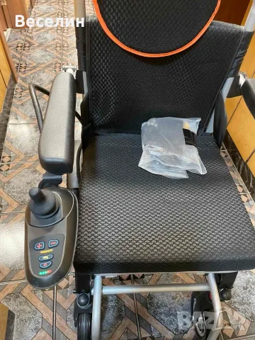 Продавам нова инвалидна акумлаторна сгъваема количка до 130 кг 500 €, снимка 5 - Велосипеди - 54574774