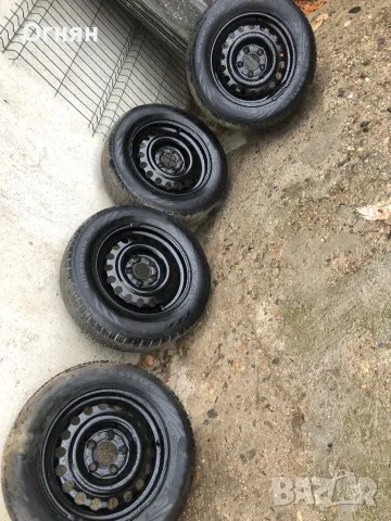 Джанти със зимни гуми за мерцедес , снимка 2 - Гуми и джанти - 48163532