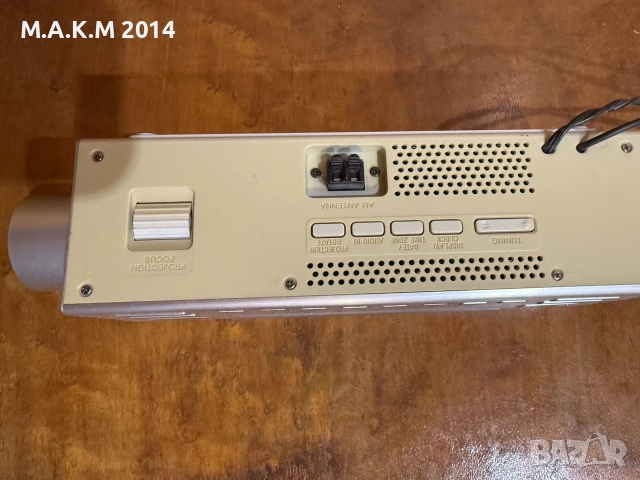 Радиочасовник Sony
, снимка 3 - Радиокасетофони, транзистори - 55877909