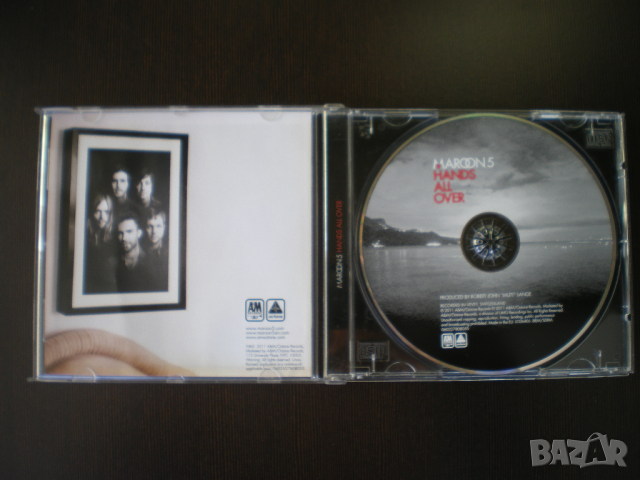 Maroon 5 ‎– Hands All Over 2010, снимка 2 - CD дискове - 44600769
