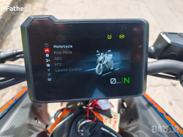 Мотоциклет KTM Duke 390, снимка 13 - Мотоциклети и мототехника - 56273193