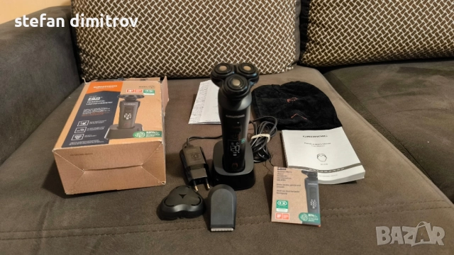 Мъжки тример, Grundig, Proclub MS 9130, сензор за грижа за брадата, черен мат/червен, комплект, снимка 3 - Аксесоари за коса - 52268469