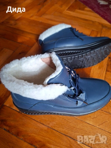 Зимни нови боти, снимка 3 - Дамски боти - 53351448