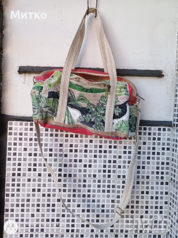 Тинейжърска арт брезентова дамска чанта, снимка 4 - Чанти - 52642487