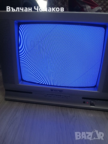 продавам стар телевизор