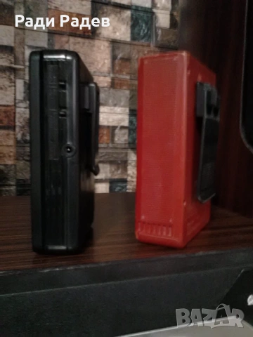 2 уолкмена-СОНИ и ПАНАСОНИК, снимка 4 - Радиокасетофони, транзистори - 53300906