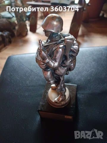 статуетка на войник, снимка 5 - Антикварни и старинни предмети - 52086384
