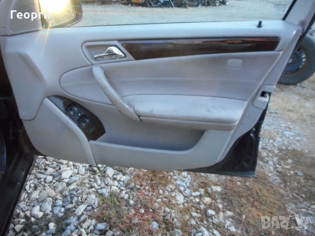 Салон от Мерцедес Ц класа W203 седан фейса , снимка 9 - Части - 34350008