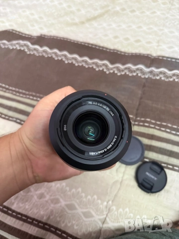 Продавам нов обектив Sony SEL-2870 (FE 3.5–5.6/28-70 OSS), снимка 11 - Фотоапарати - 54111532