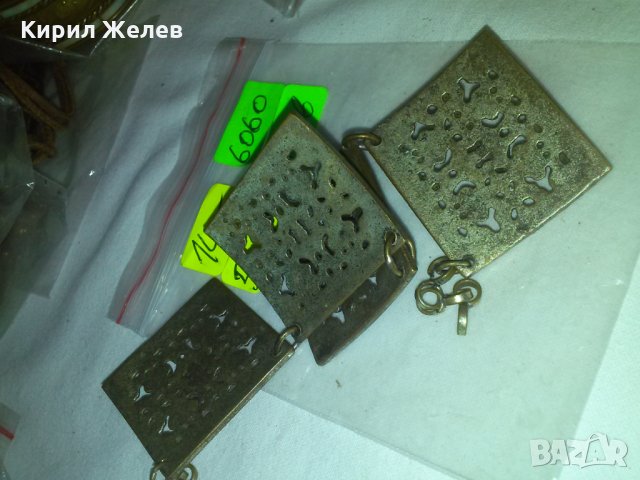 ВЪЗРОЖДЕНСКА БРОНЗОВА ГРИВНА с ЧЕРВЕНИ КАМЪНИ 6060, снимка 7 - Гривни - 29629789