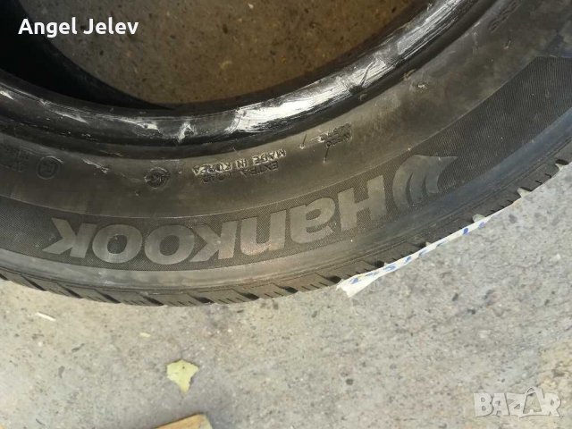 зимни гуми 235/55/17, снимка 4 - Гуми и джанти - 29901962