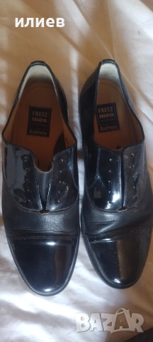 продавам кожени обувки