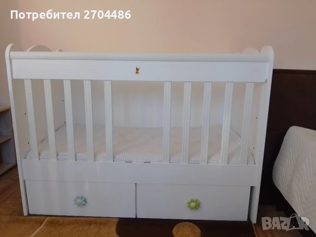 Две детски дървени кошари с матраци 120х60 см. в много добро състояние - 180 лева за брой, снимка 2 - Кошарки - 51423456