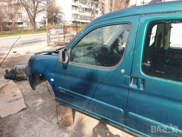 Citroen Berlingo лява задна странична врата плъзгаща цвят KRZD, снимка 6 - Части - 53990715