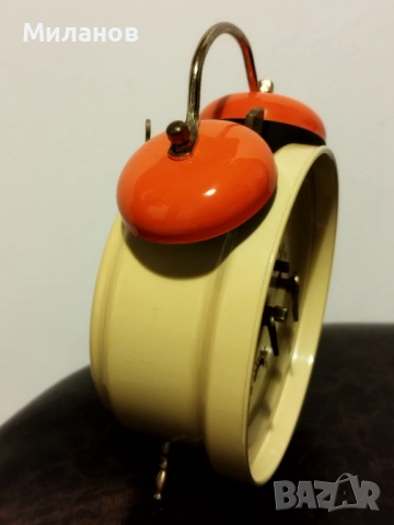 Стар механичен будилник, настолен часовник, снимка 7 - Антикварни и старинни предмети - 53002895