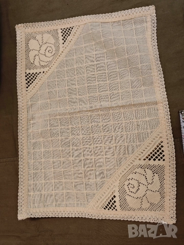 Продавам 4 кърпи с дантела за маса, снимка 4 - Други - 52901941