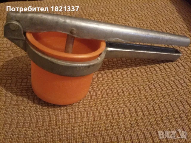 Кухненска преса, ръчна, от социализма , снимка 10 - Аксесоари за кухня - 47744058
