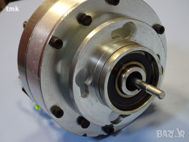 електромагнитен съединителен възел KEB COMBIBOX 20Nm clutches brake, снимка 6 - Резервни части за машини - 39230339