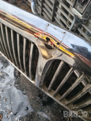 Стара решетка от jaguar, снимка 2 - Части - 54206270
