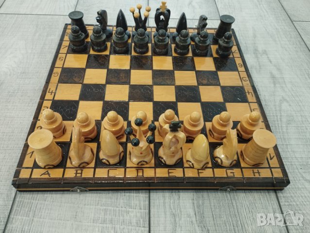 Ръчно изработен шах 40 на 40 внос от Германия 