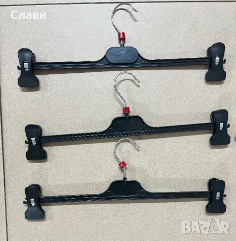 Закачалки за дрехи , 