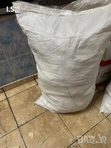 Чували със сухари хляб 13-15 кг за животни 6.50 евро бройката