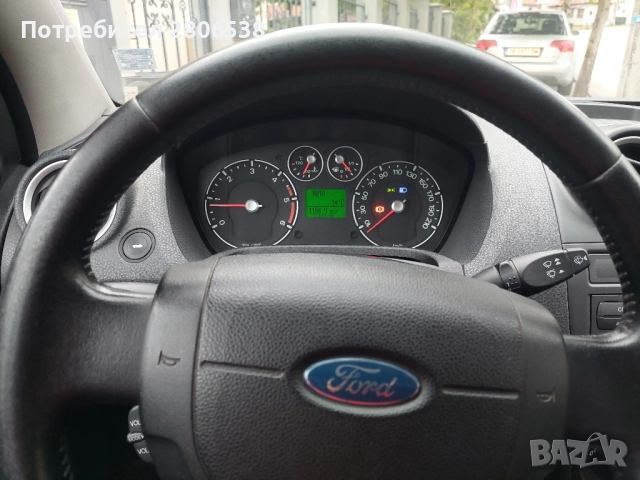 форд фиеста , снимка 7 - Автомобили и джипове - 52042568