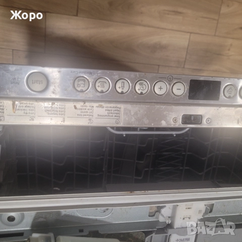 Съдомиялна машина Bosch Super Silence, снимка 2 - Съдомиялни - 52787705