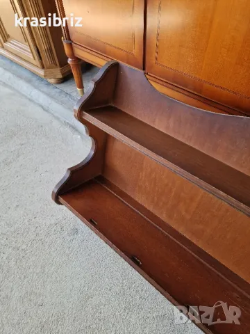 Масивна Етажерка внос от Германия , снимка 3 - Етажерки - 48994949