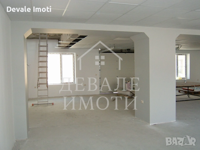 Промишлено помещение с голям потенциал   гр. Русе, снимка 9 - Складове - 51640429