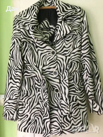 Дамско атрактивно палто