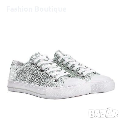 Италиански дамски кецове в бледо зелено сметана нишка, снимка 2 - Кецове - 51246145