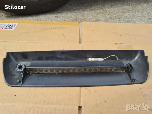 Стоп трети /заден капак/Nissan Micra K11 2001г