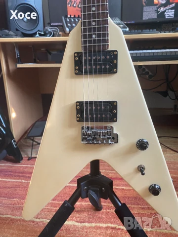 80's Електрическа китара Hurricane by Morris FH-2 VIVIAN Made in Japan or Korea , снимка 3 - Китари - 51000140