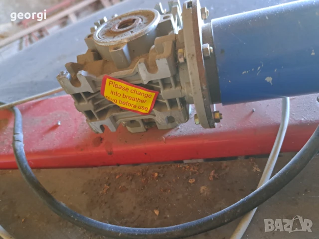 Центрофуга за мед 24 рамки, снимка 4 - Друго търговско оборудване - 51027594