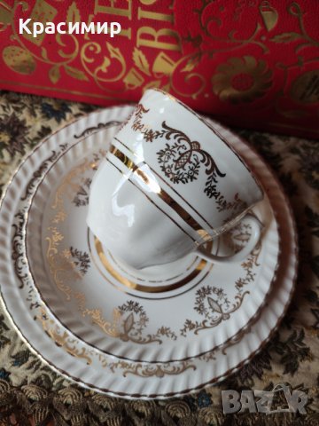 Винтидж троен сет от лек и фин порцелан с кракле и износване от употреба., снимка 3 - Сервизи - 40845613